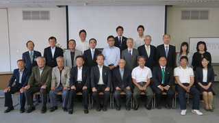 愛知県立安城東高等学校同窓会　碧海野会「達」