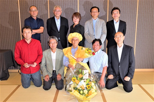 愛知県立安城東高等学校同窓会　碧海野会「達」