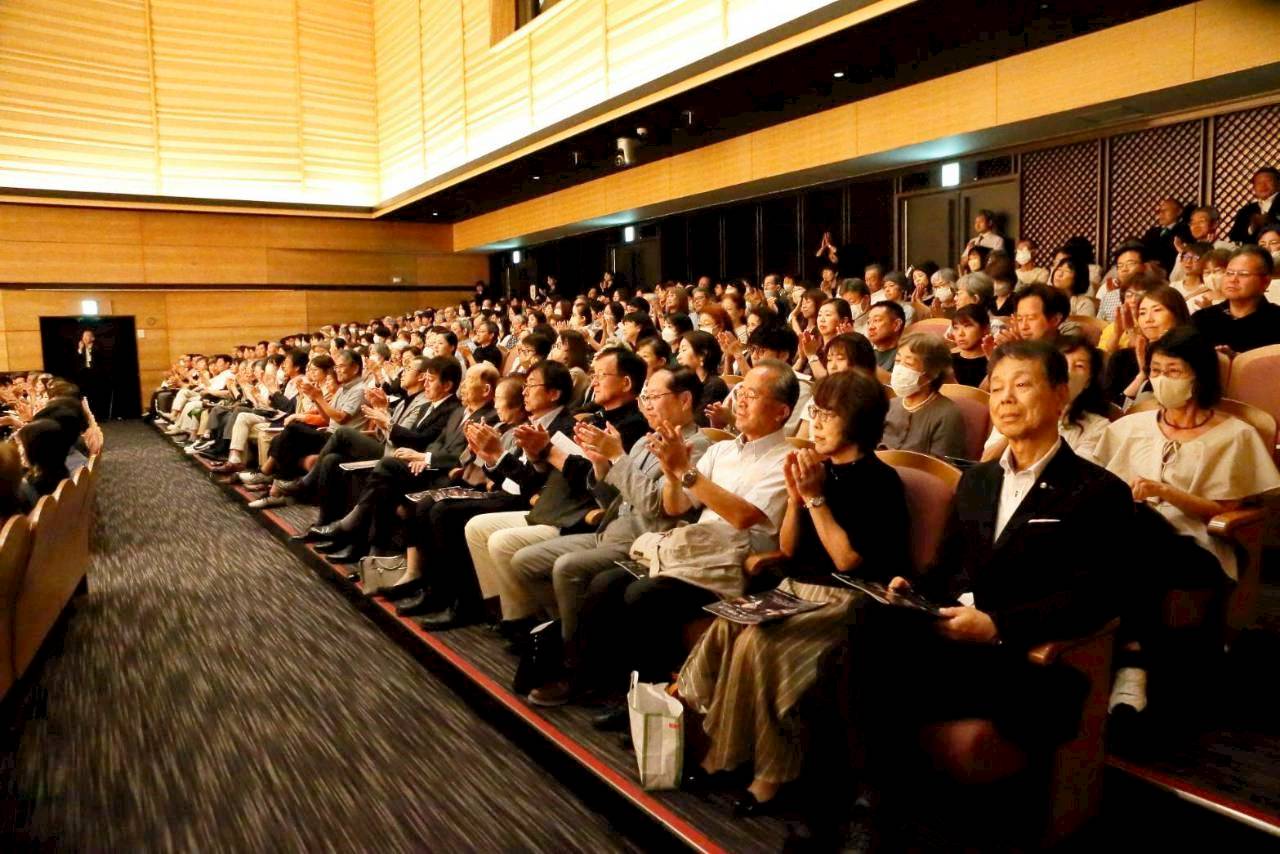愛知県立安城東高等学校同窓会　碧海野会「達」